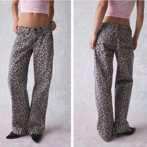 BDG Kayla Printed Low-Rise Jean